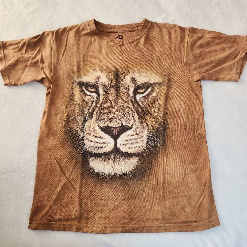 The Mountain Light Brown Tshirt With Lion Graphic Size Large New Without Tags